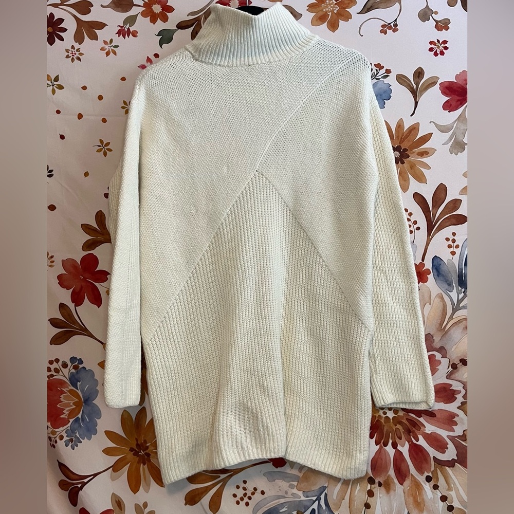 Talbots S/M Ivory Cream Preppy Chunky Knit City Turtleneck Scandi Tunic Sweater - Picture 2 of 5